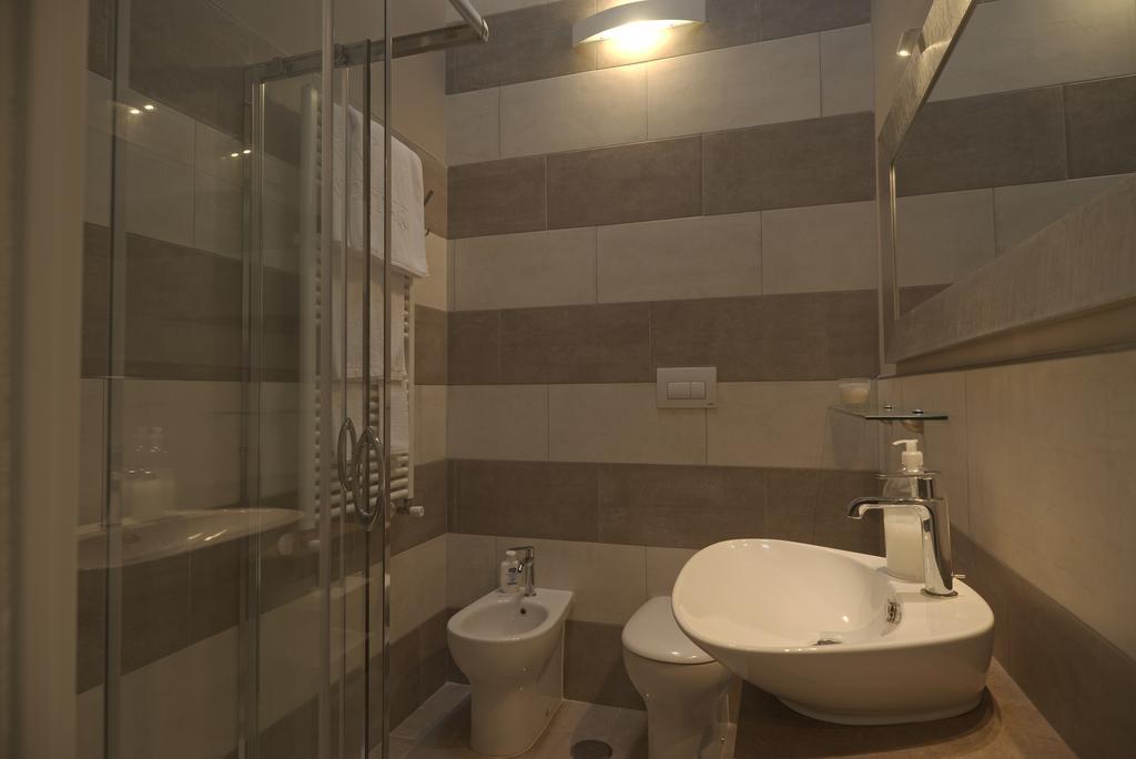 Casa Vacanze I Melograni Trevignano Romano Bilik gambar